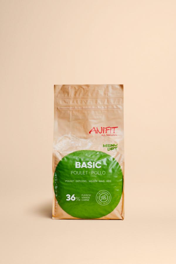 Basic Trockenfutter für Hunde in 3 Verpackungsgrössen